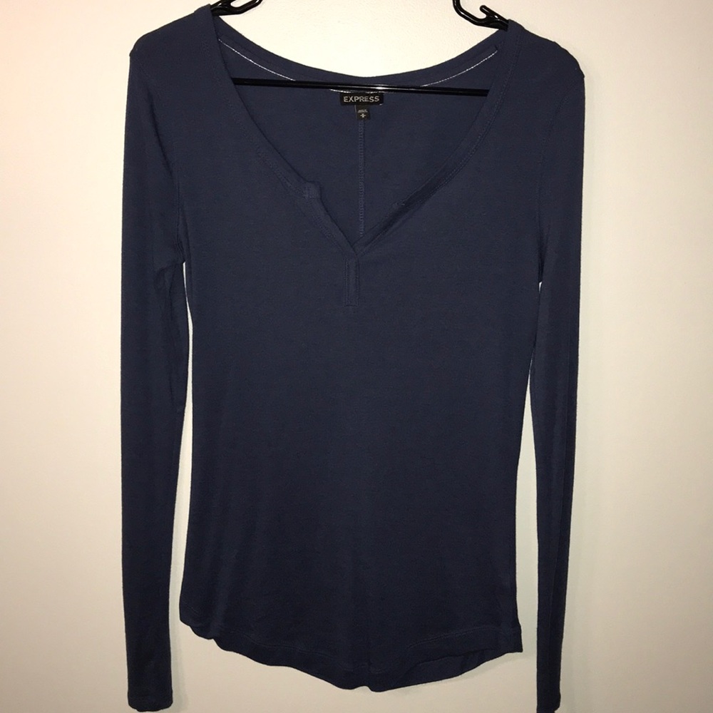 Long sleeve top